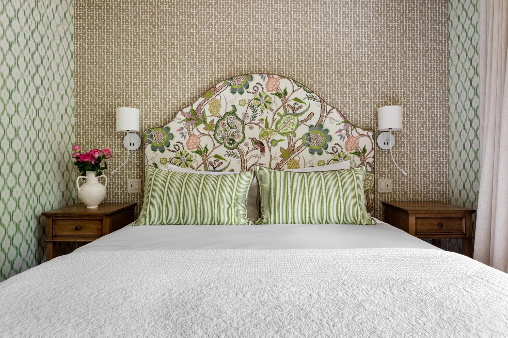 Manoir Hovey, Relais & Chateaux Норт-Хэтли Экстерьер фото