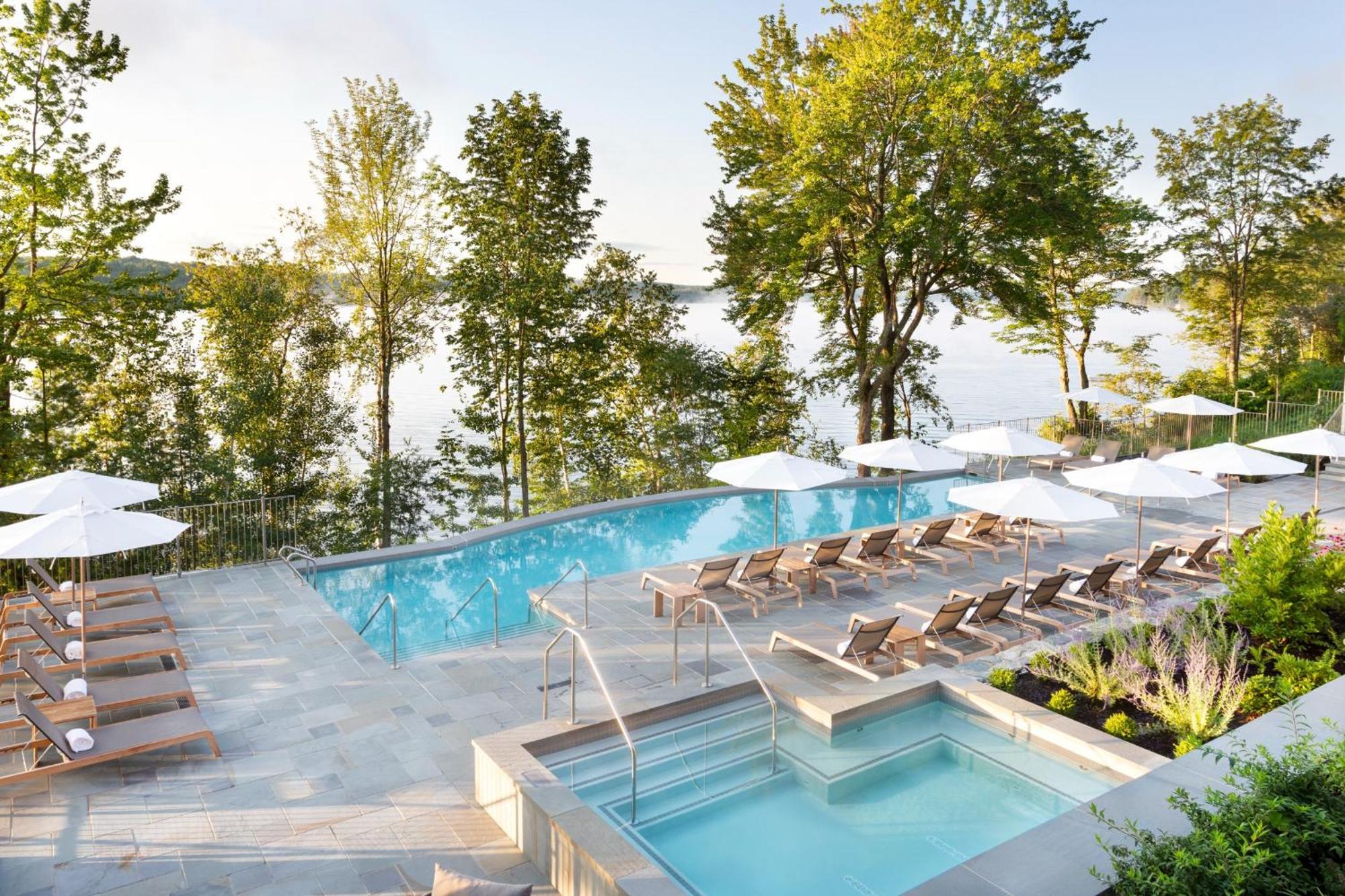 Manoir Hovey, Relais & Chateaux Норт-Хэтли Экстерьер фото