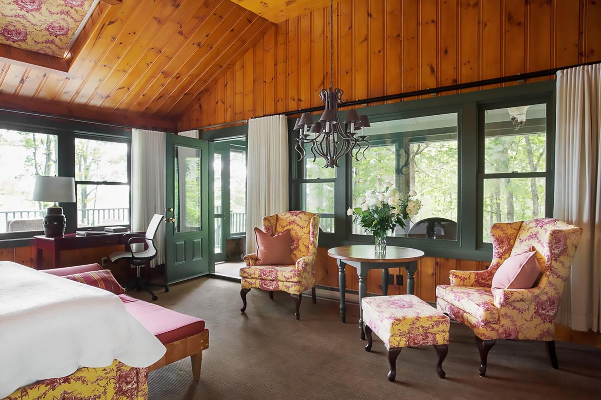 Manoir Hovey, Relais & Chateaux Норт-Хэтли Экстерьер фото